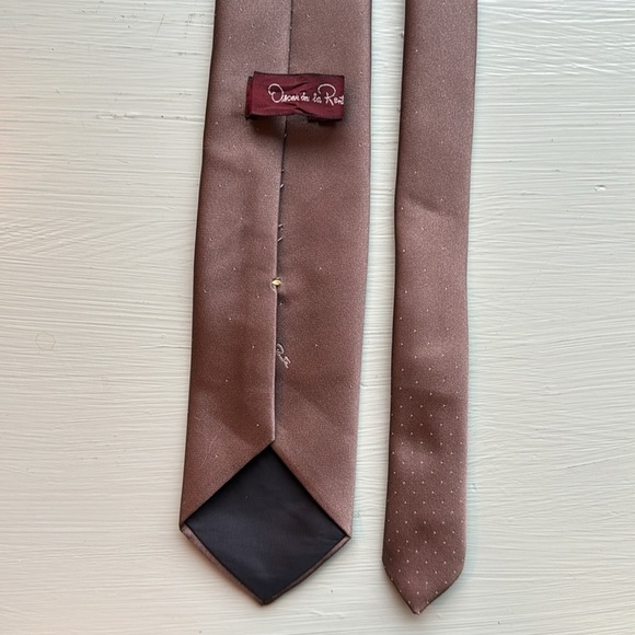 OSCAR DE LA RENTA DESIGNER TIE (OS) - Picture 4 of 6